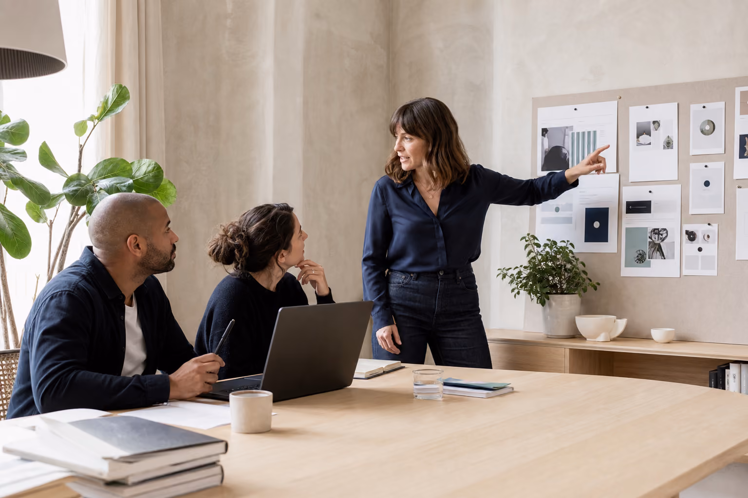 Photographie éditoriale de la formation : Communication digitale et stratégies sur les réseaux sociaux pour les entreprises.