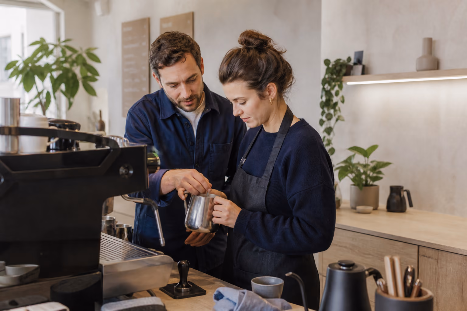 Photographie éditoriale de la formation : Barista : maîtriser les gestes et les techniques du café.